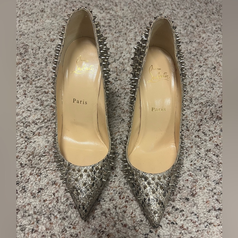 Authentic Christian louboutins 38.5